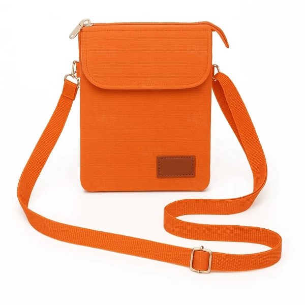 Mini Bolsa Transversal de Nylon Personalizada - 19 x 13,5 cm 