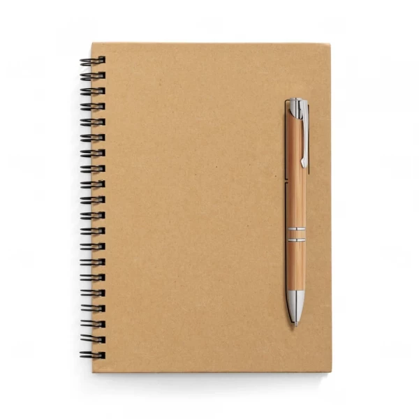 Caderno Kraft com Imã para Caneta Personalizado - 18 x 13 cm 
